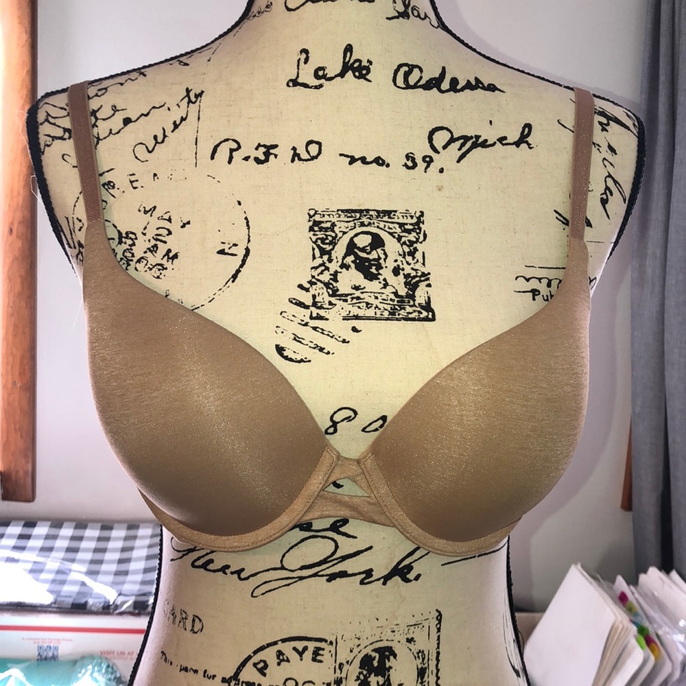 Perfect shape padded bra -Victoria’s Secret 34D